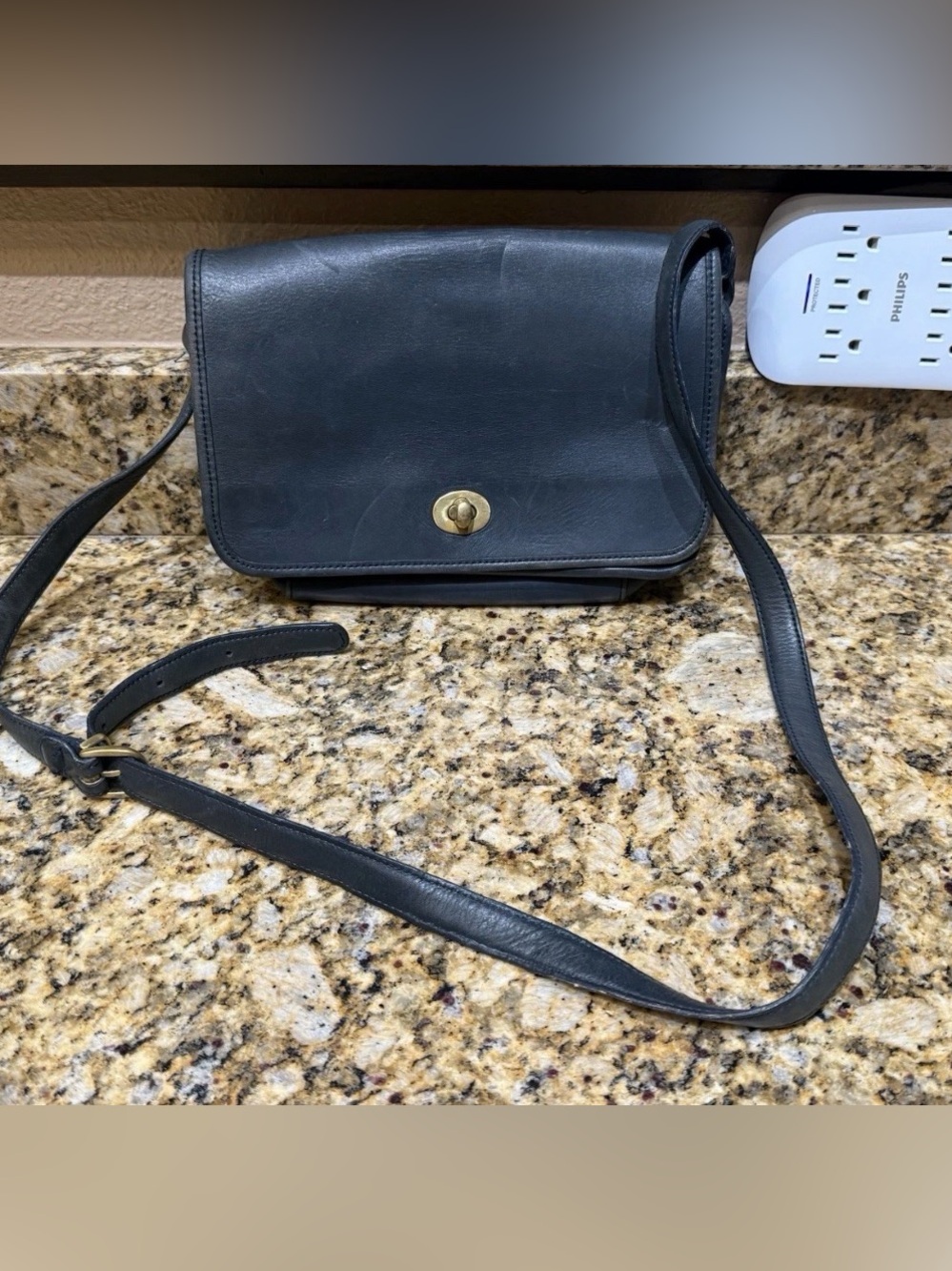 Coach 232-05 Vintage Blue Turn Lock RARE Leather Shoulder/Crossbody Bag Canvas